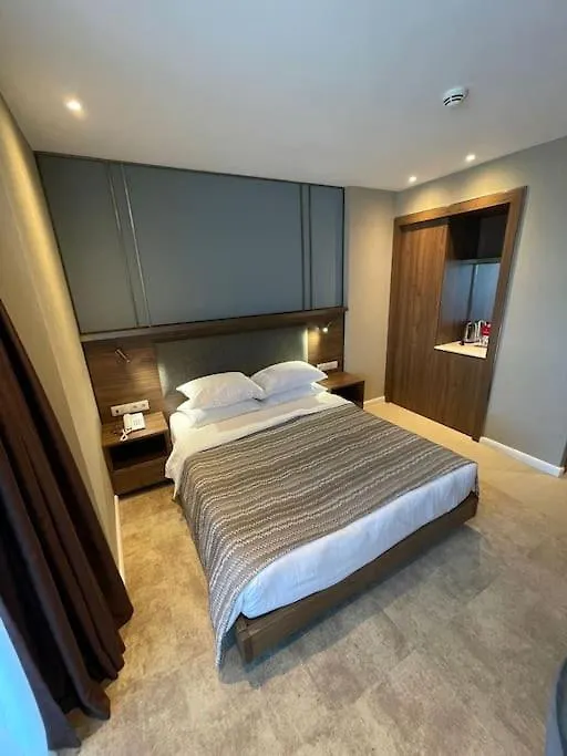 Luxury Studio 25-13 Leo Group Apartment Batumi 0*,